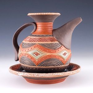 Osa Atoe's Earth Tone Ewer #eioato01
