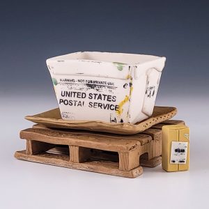 USPS Planter with Saucer and Pallet #cstk40